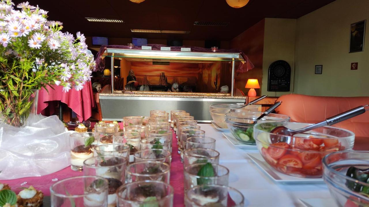 Hotel Ludmila Mělník Esterno foto