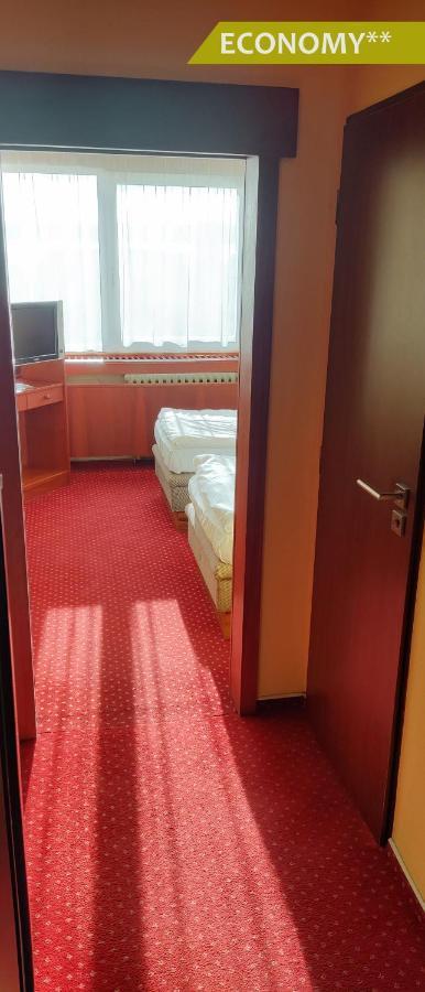 Hotel Ludmila Mělník Esterno foto